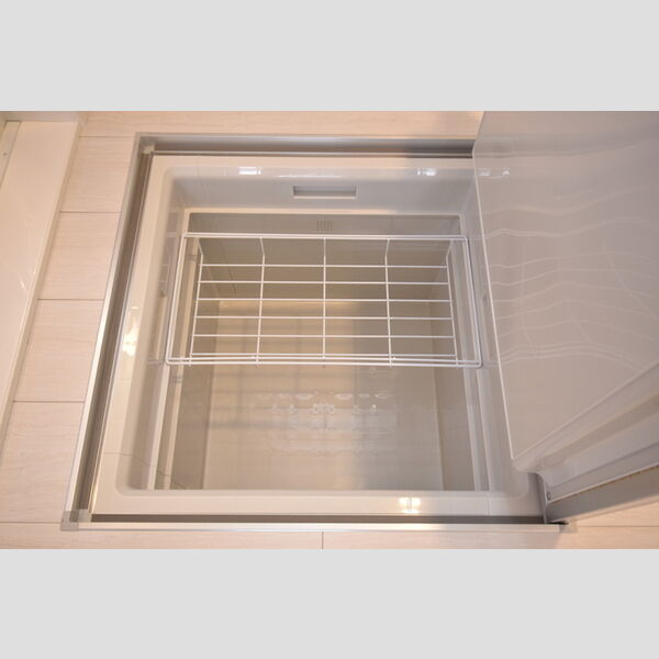 その他 (101・床下収納)