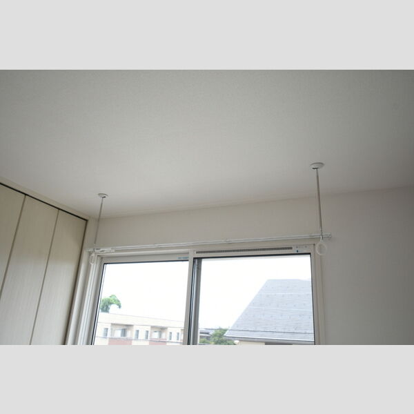 その他 (201・室内物干し金具)