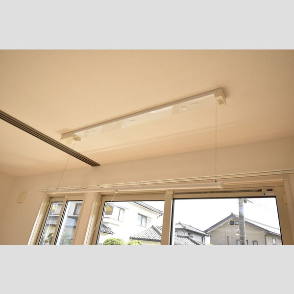 その他 (101・室内物干し)