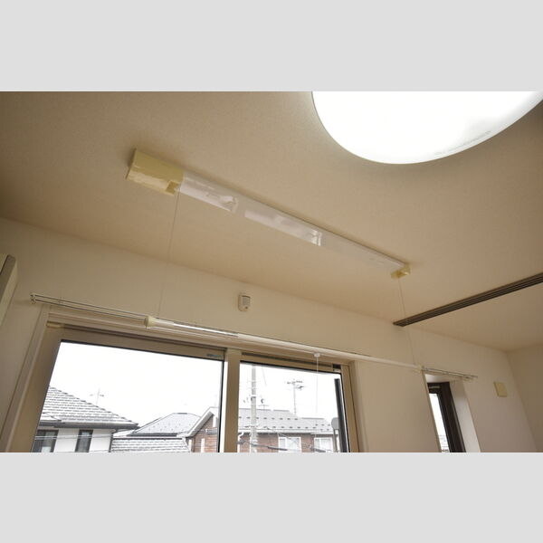 その他 (205・室内物干し)