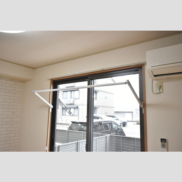 その他 (A102・室内物干し)