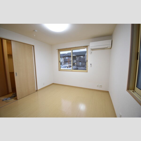 その他 (洋室6帖)