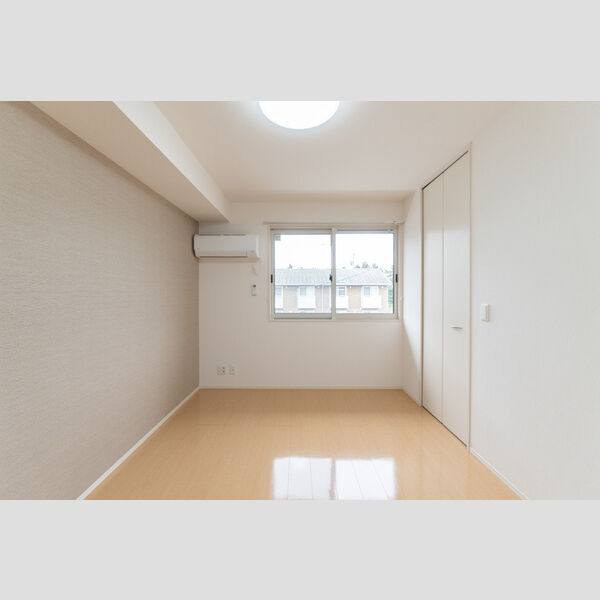 その他 (洋室)