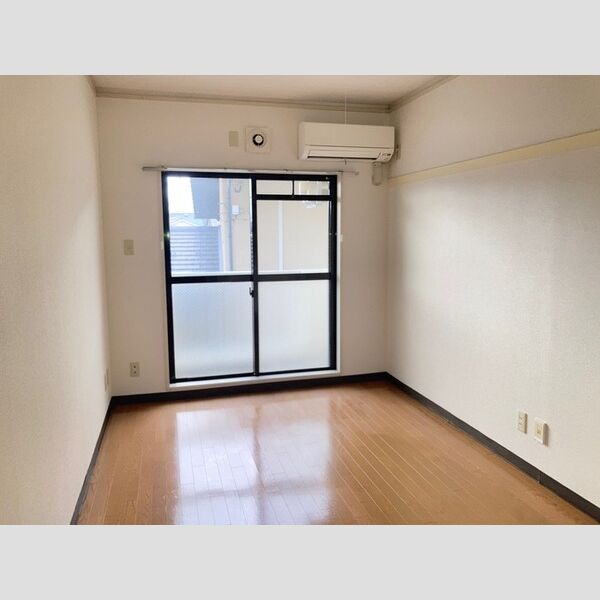 居室・リビング (居室)