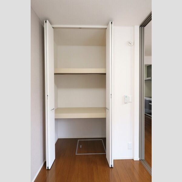 収納 (洋室　収納)