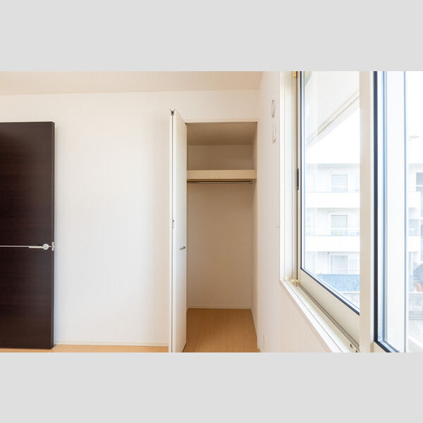 その他 (205・クローゼット)