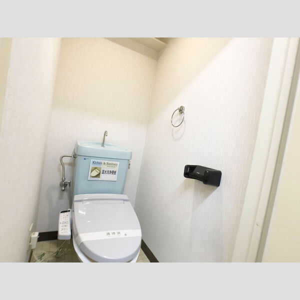 トイレ (温水暖房便座)