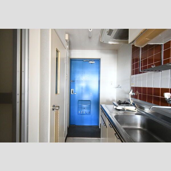 玄関 (302・玄関)