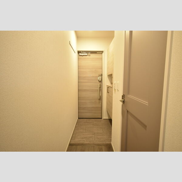 玄関 (202・玄関)