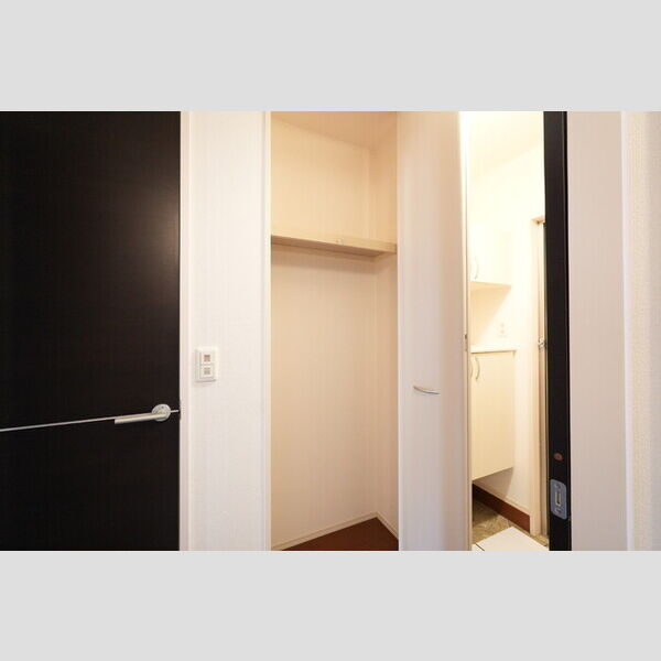 その他 (103・物入)