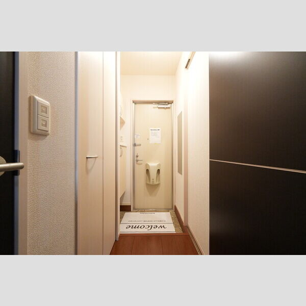 玄関 (103・玄関)