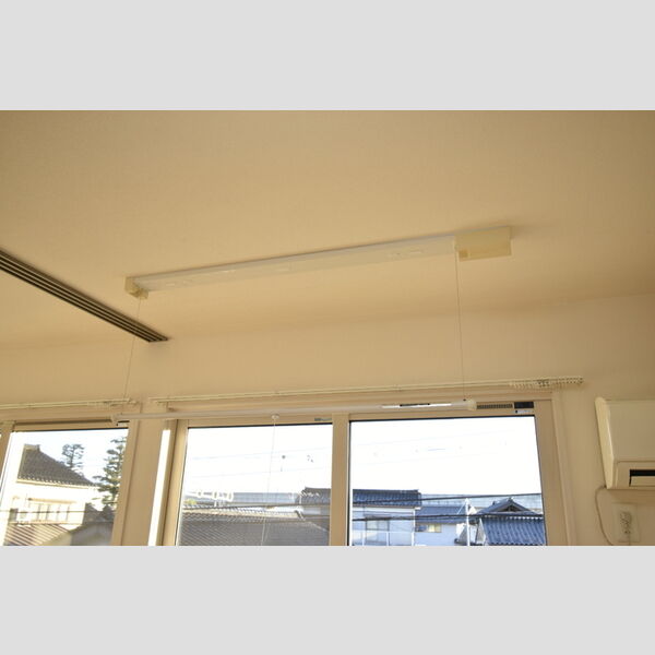 その他 (B202・室内物干し)