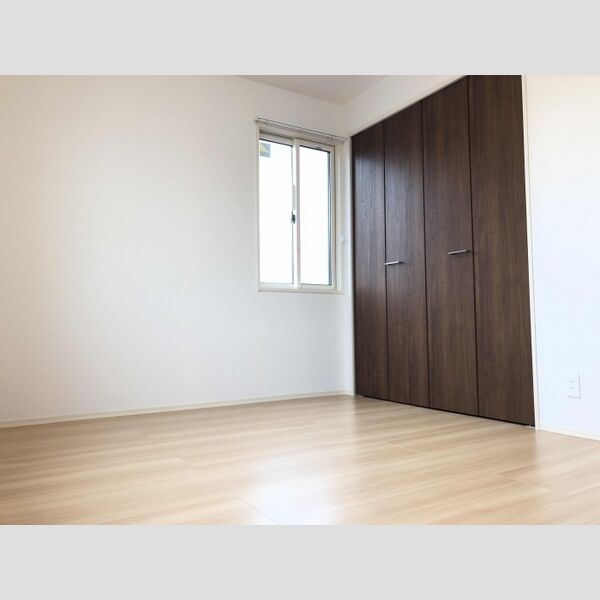 その他 (洋室)