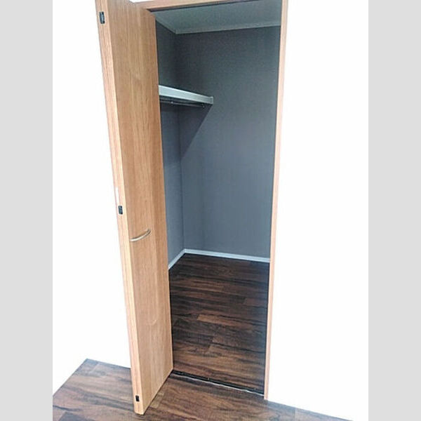 収納 (ウォークインクローゼット)