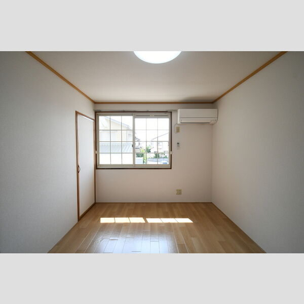 その他 (201・洋室)