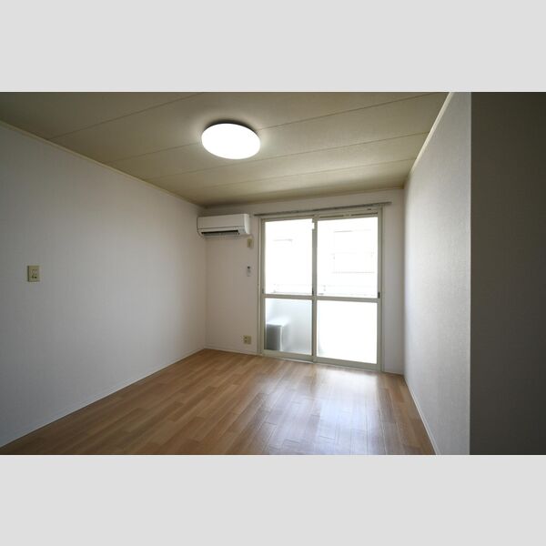 居室・リビング (201・DK)