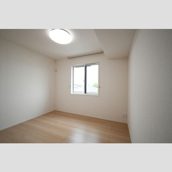 その他 (303・洋室)