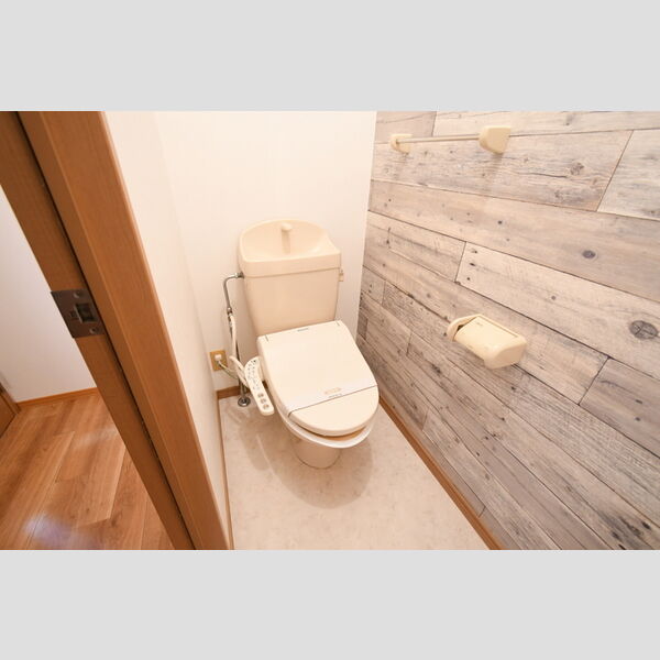 トイレ (303・トイレ)