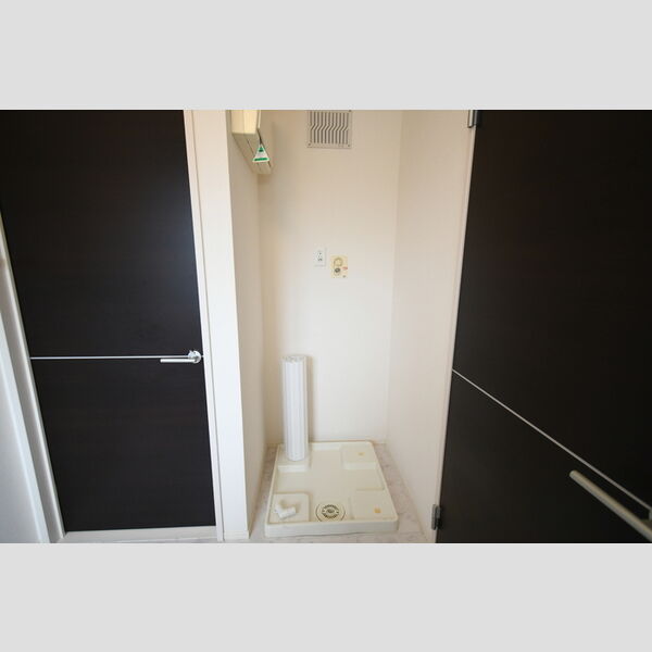 その他 (206・洗濯機置場)