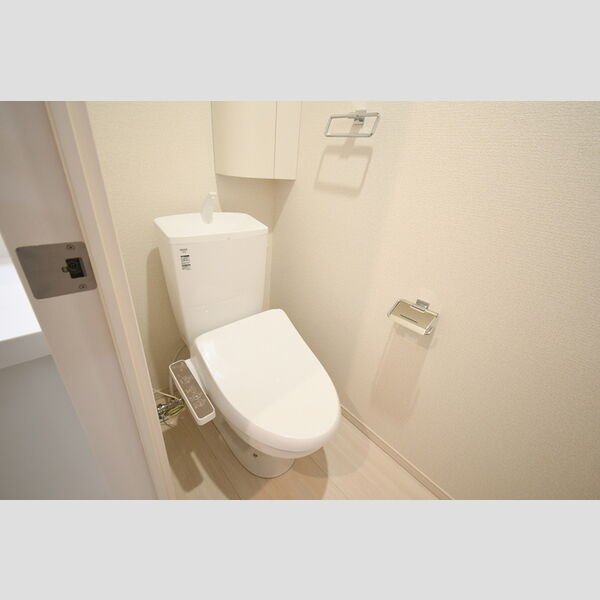 トイレ (101・トイレ)