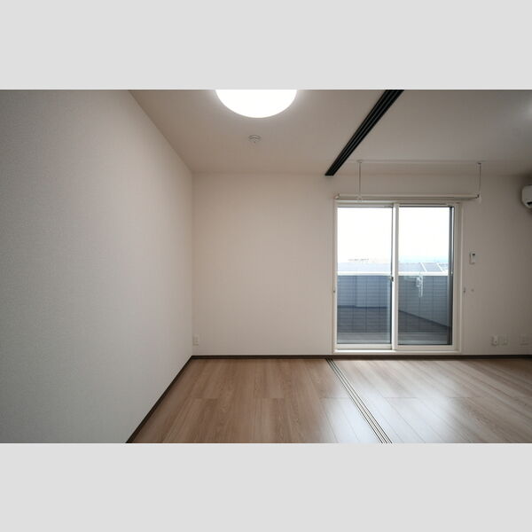 その他 (301・洋室)