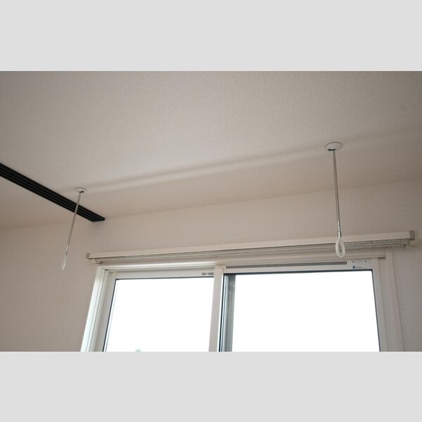 その他 (301・室内物干し金具)