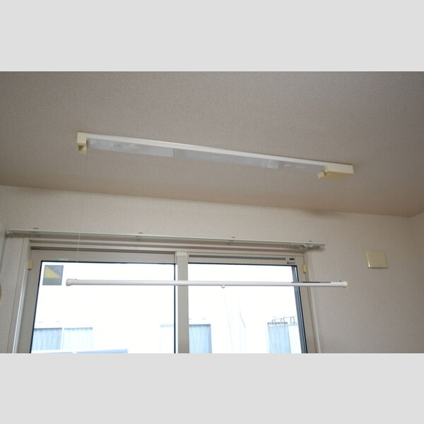 その他 (102・室内物干し)