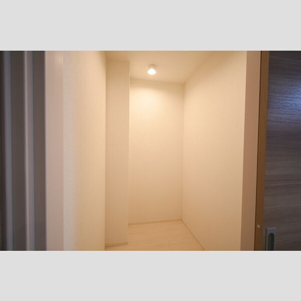 その他 (102・納戸)