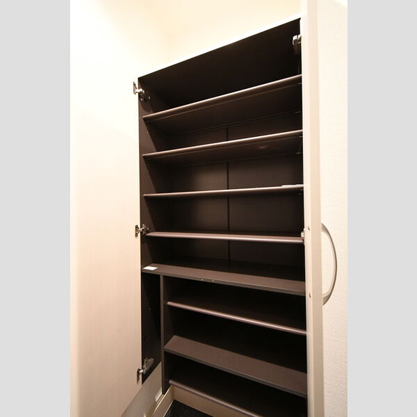 その他 (105・シューズボックス)