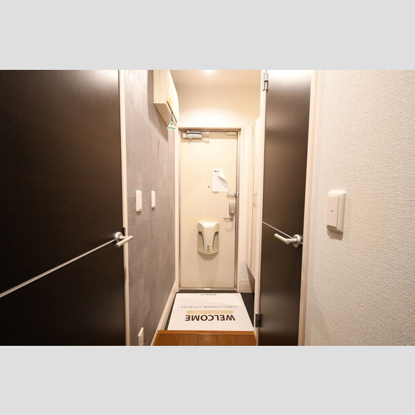 玄関 (105・玄関)