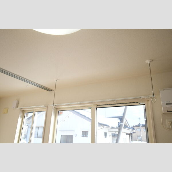 その他 (A105・室内物干金物)