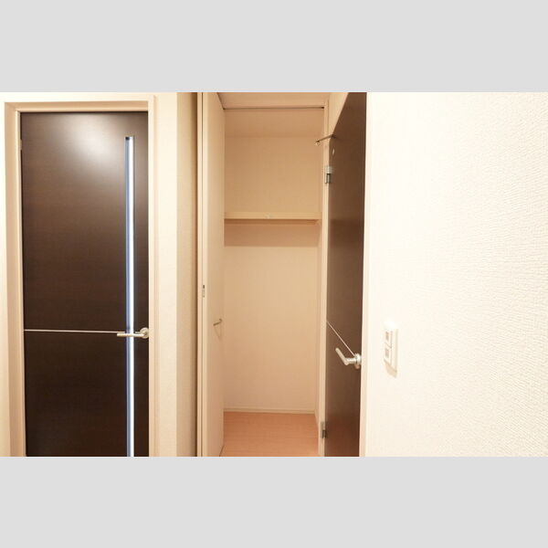 その他 (101・物入)
