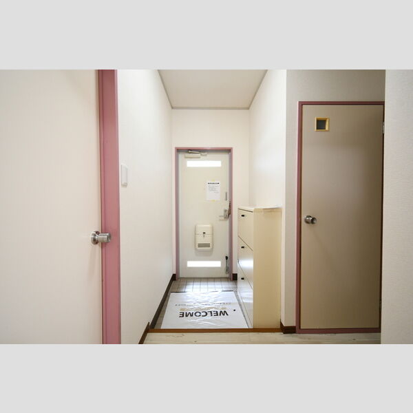 玄関 (103・玄関)