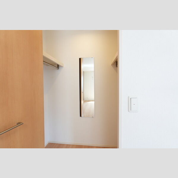 その他 (101・クローゼット)