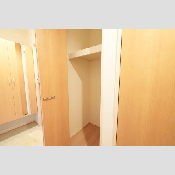 その他 (101・物入)