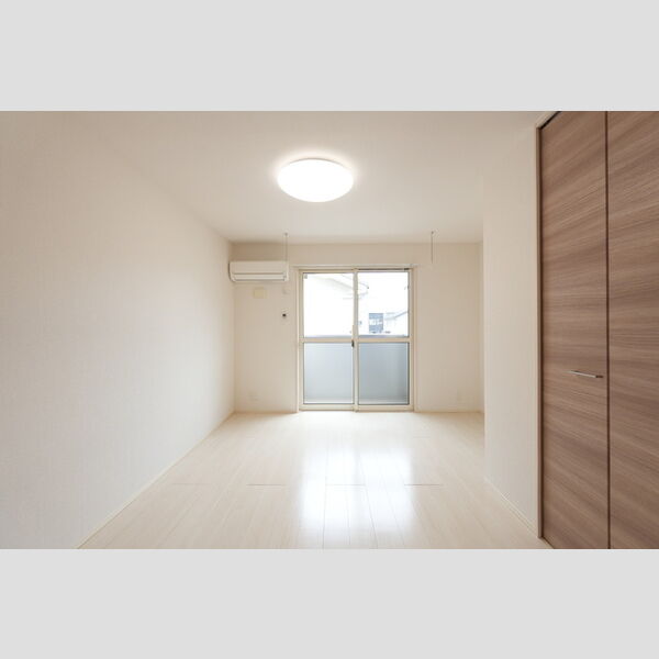 その他 (102・洋室)