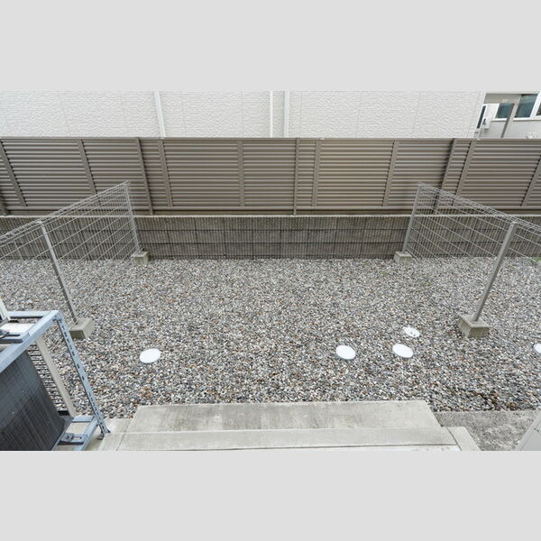 その他 (102・専用庭)