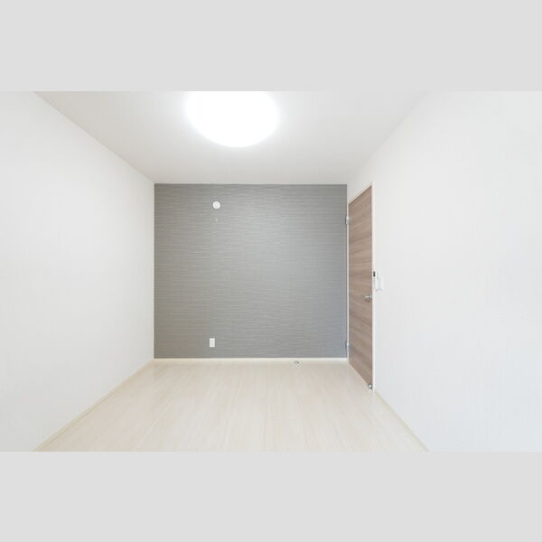 その他 (102・洋室)