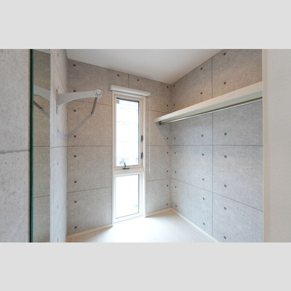 その他 (102・ウォークインクローゼット)