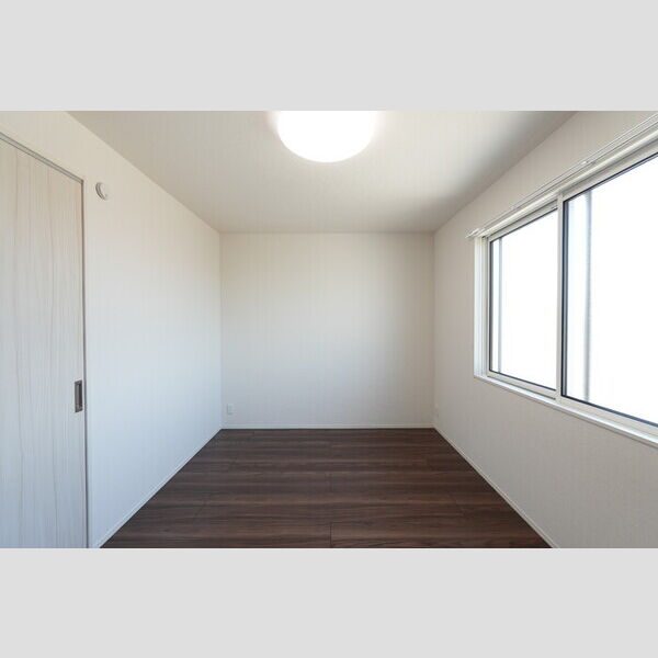 その他 (301・洋室)