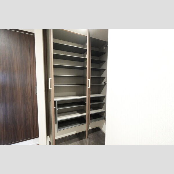 その他 (301・シューズボックス)