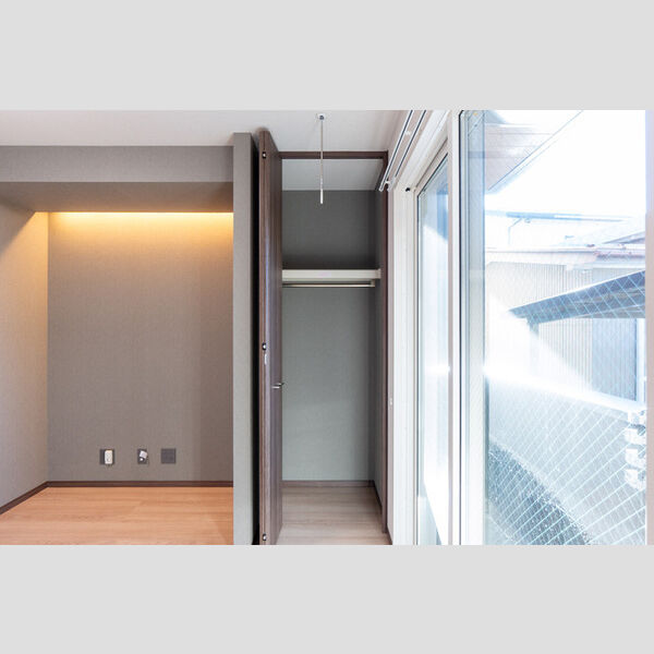 その他 (102・クローゼット)