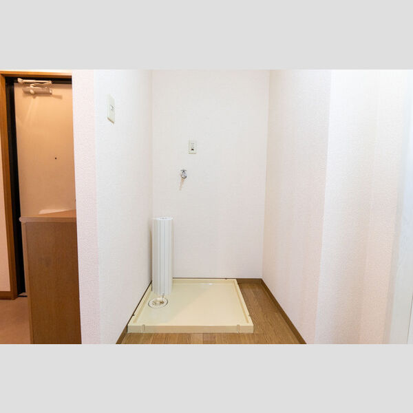 その他 (201・洗濯機置場)