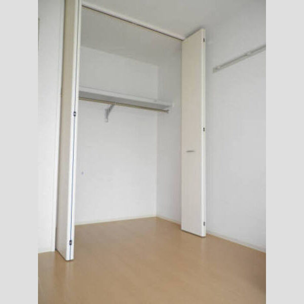 収納 (クローゼット)