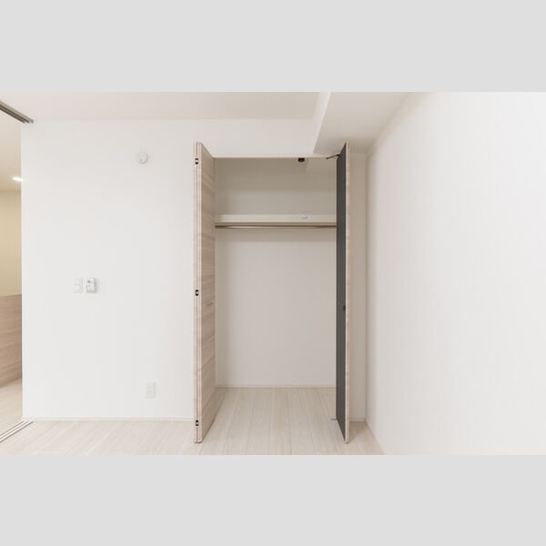 その他 (クローゼット)