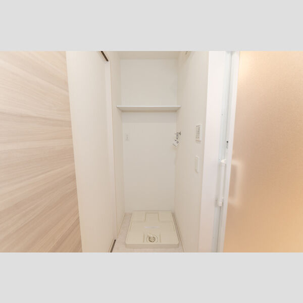 その他 (洗濯機置場)