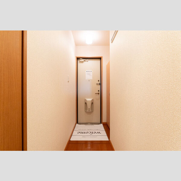 玄関 (玄関)