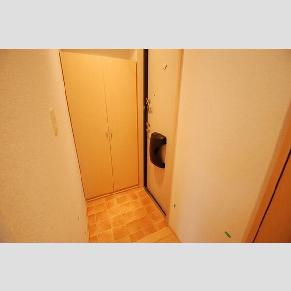 玄関 (B101　玄関)