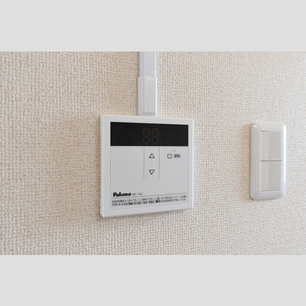 その他 (給湯リモコン)