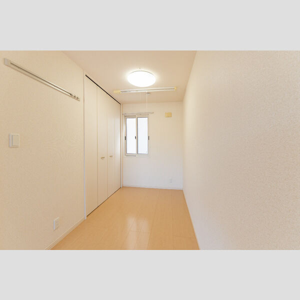 その他 (洋室)